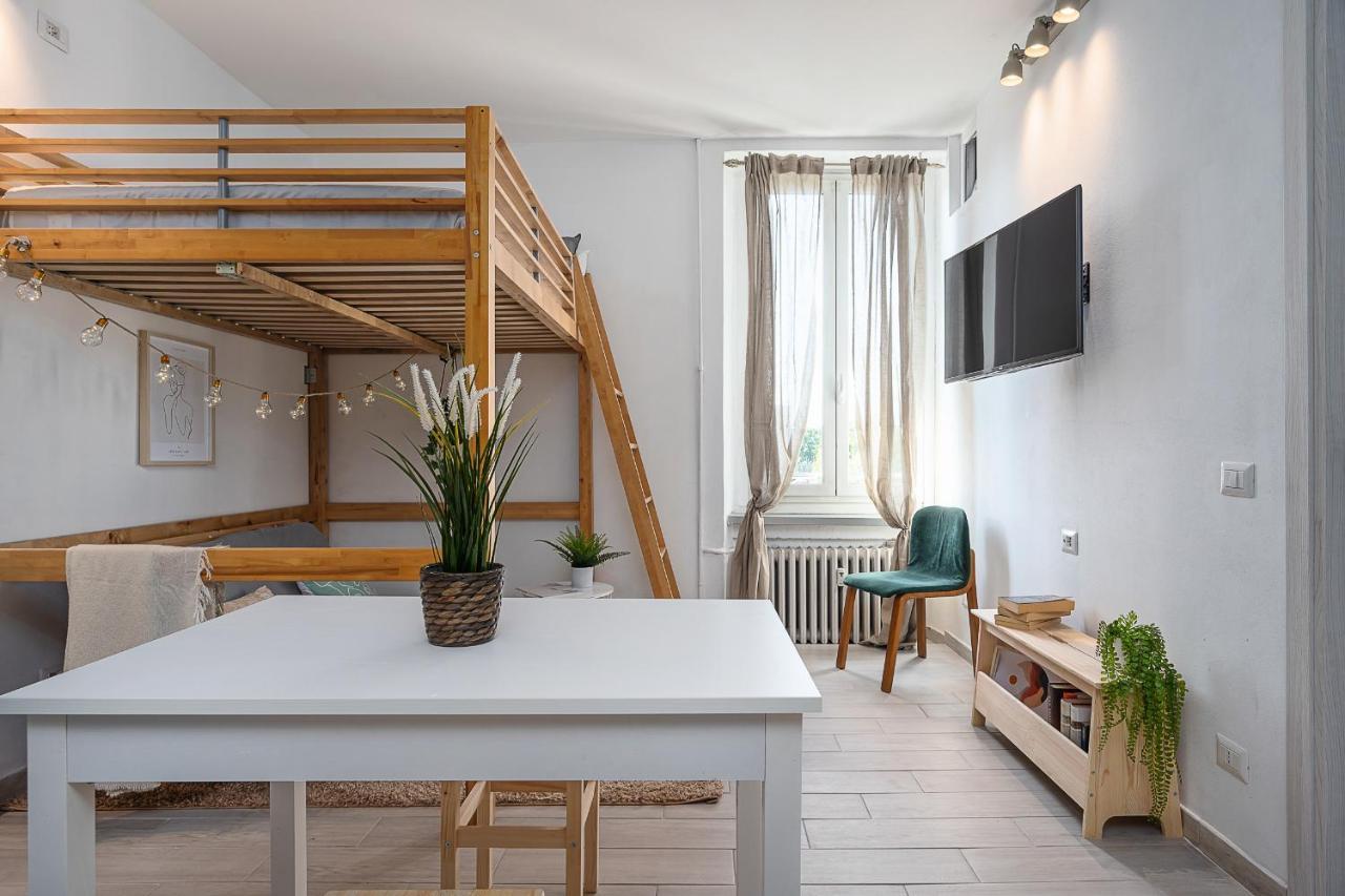 Design Suite In The Heart Of Bicocca University Milan Bagian luar foto