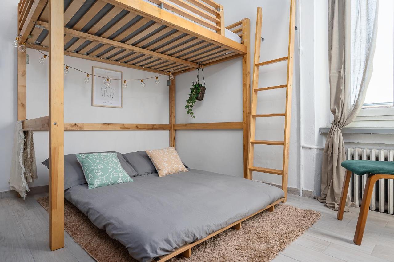 Design Suite In The Heart Of Bicocca University Milan Bagian luar foto